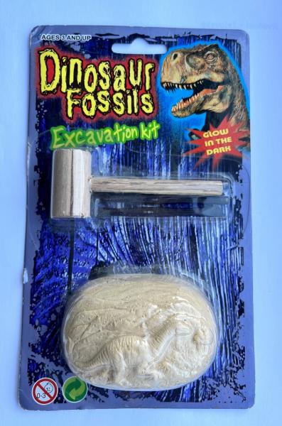 Malý archeolog - vykopávky - dinosaurus